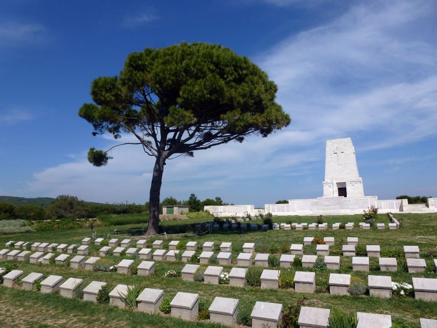 Canakkale: 6-Hour Gallipoli Tour with Lunch - Ariburnu Cemetery: the first-day cost made visible