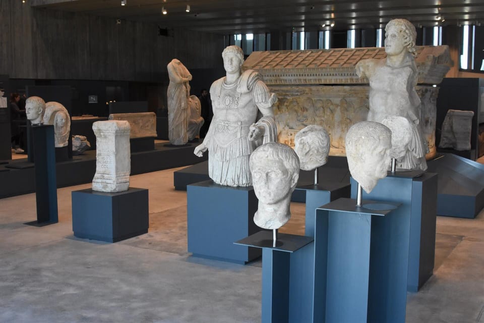 Canakkale: Full-Day Ancient Troy and Museum of Troy Tour - UNESCO Troy with an English guide: walls, houses, and nine cities stacked like a timeline