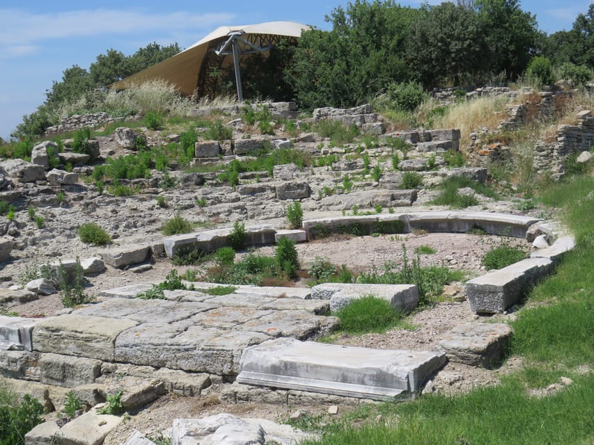 Canakkale: Full-Day Ancient Troy and Museum of Troy Tour - Trojan War legend vs. the layered reality you’ll walk through